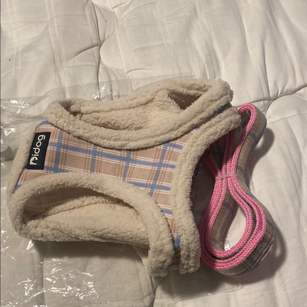 Plaid Dog Harness with Pink Leash